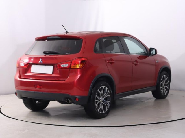 Mitsubishi ASX  2.2 DI-D 