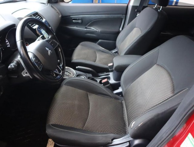 Mitsubishi ASX  2.2 DI-D 