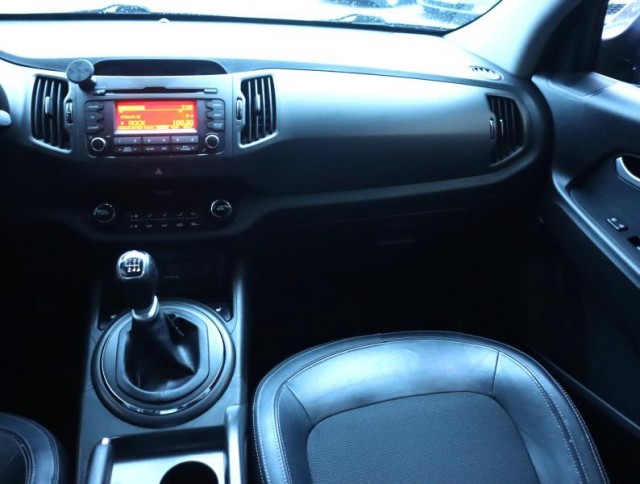 Kia Sportage  1.7 CRDi 