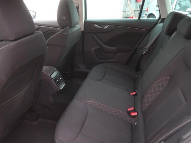 Škoda Kamiq  1.0 TSI 