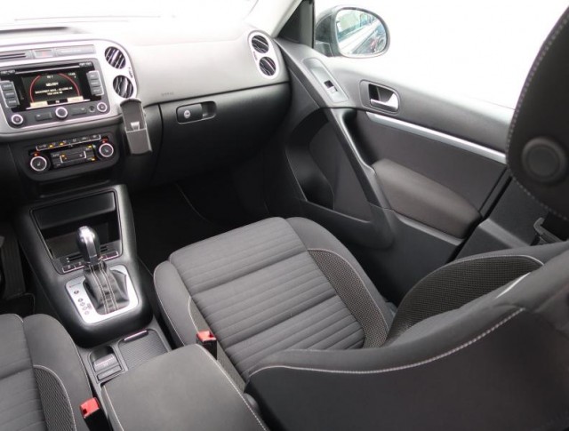 Volkswagen Tiguan  2.0 TDI 