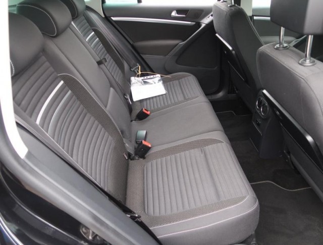 Volkswagen Tiguan  2.0 TDI 