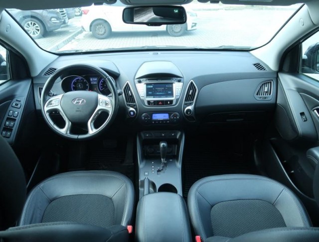 Hyundai ix35  2.0 CRDi 