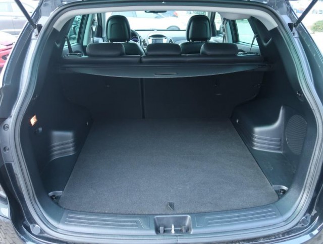 Hyundai ix35  2.0 CRDi 