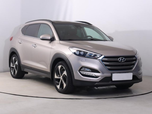Hyundai Tucson  2.0 CRDi 