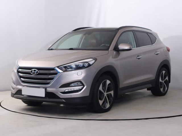 Hyundai Tucson  2.0 CRDi 