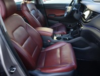 Hyundai Tucson  2.0 CRDi 