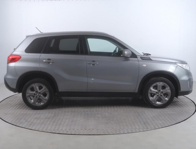 Suzuki Vitara  1.6 VVT GL +