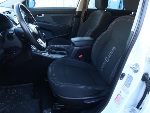 Kia Sportage  2.0 CRDi Comfort