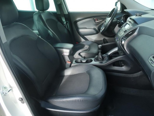 Hyundai ix35  1.6 GDI 