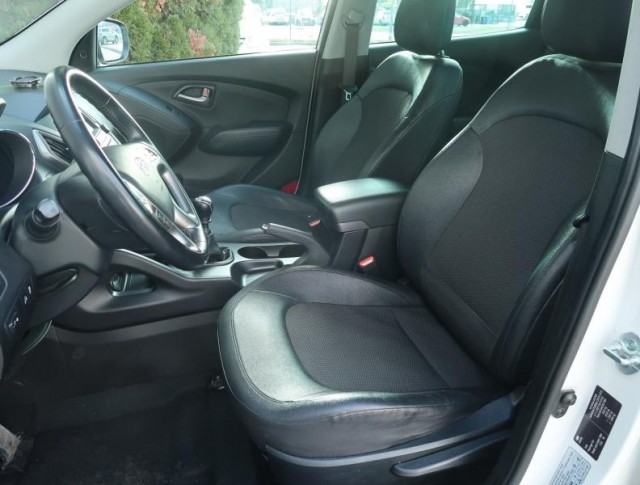 Hyundai ix35  1.6 GDI 