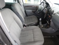 Dacia Duster  1.6 16V 