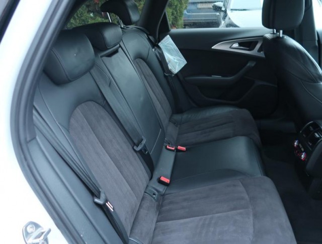 Audi A6 Allroad  3.0 TDI 