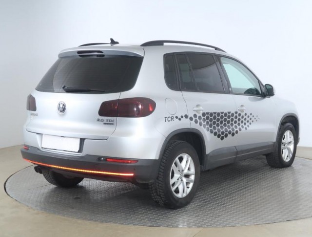 Volkswagen Tiguan  2.0 TDI 