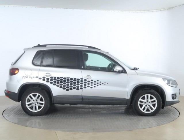 Volkswagen Tiguan  2.0 TDI 