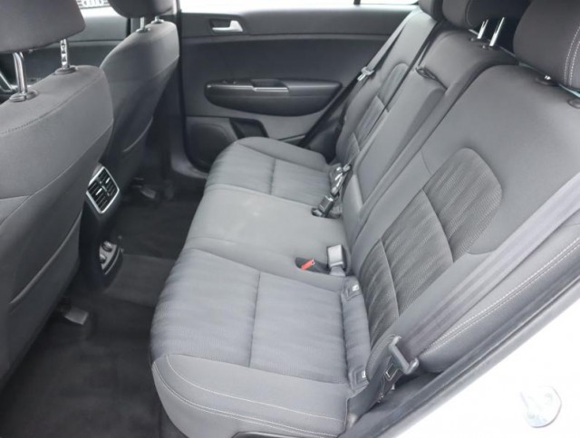Kia Sportage  1.7 CRDi 