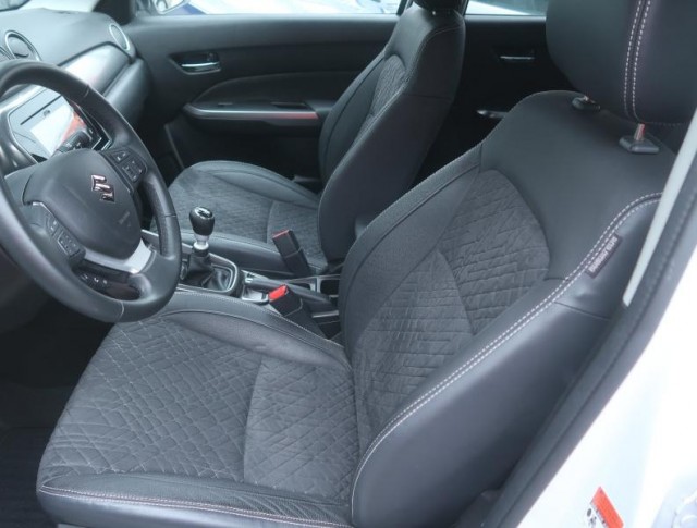 Suzuki Vitara  1.4 BoosterJet GLX