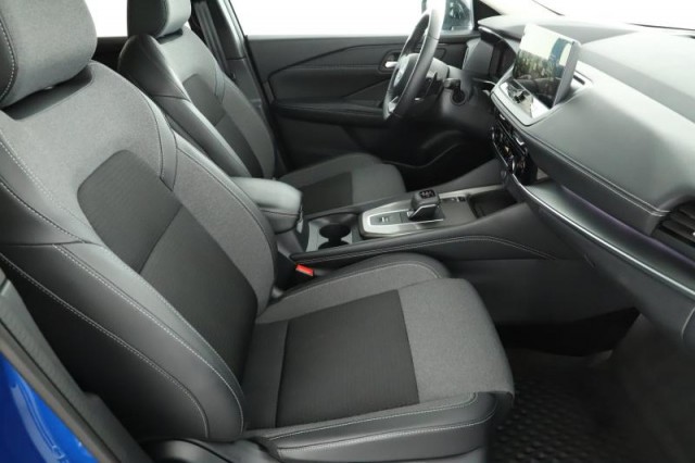 Nissan Qashqai  1.3 DIG-T MHEV N-Connecta