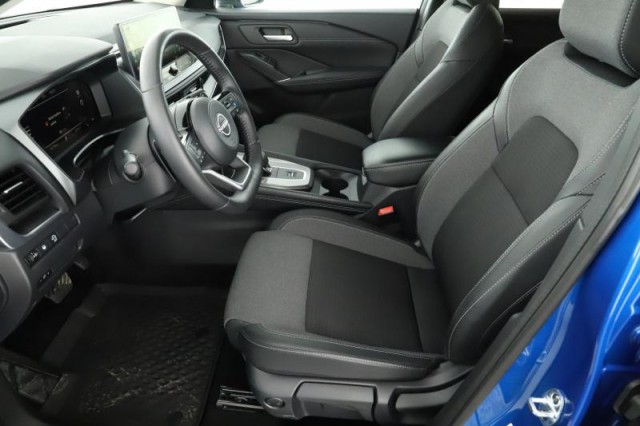 Nissan Qashqai  1.3 DIG-T MHEV N-Connecta