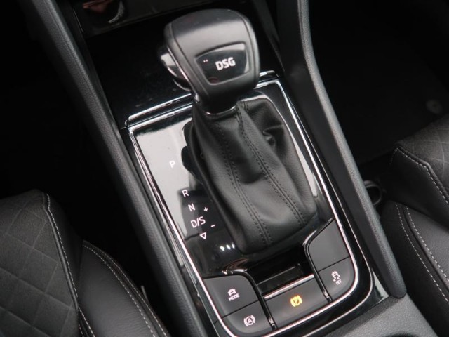 Škoda Karoq  1.5 TSI Style