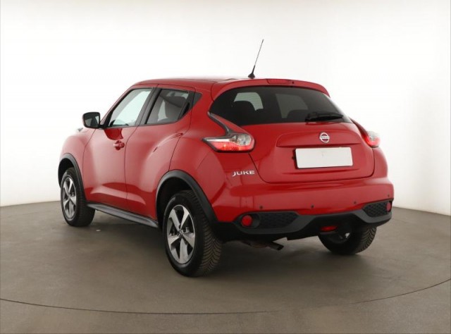 Nissan Juke  1.6 i 