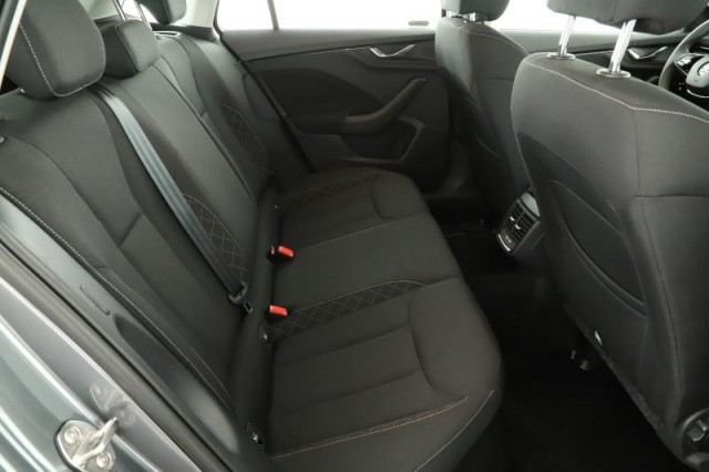 Škoda Kamiq  1.0 TSI Ambition