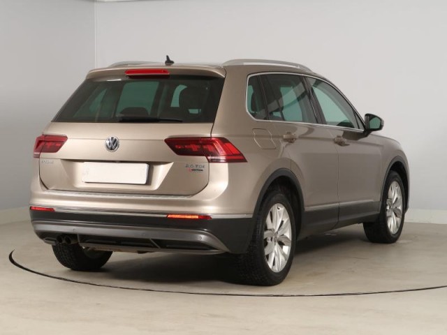 Volkswagen Tiguan  2.0 TDI Highline
