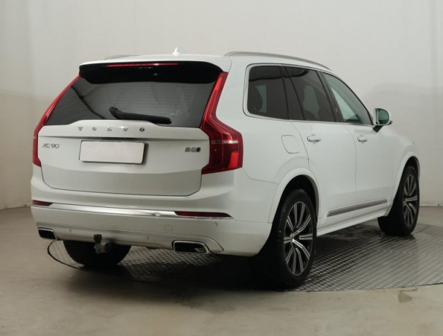 Volvo XC90  B5 AWD 