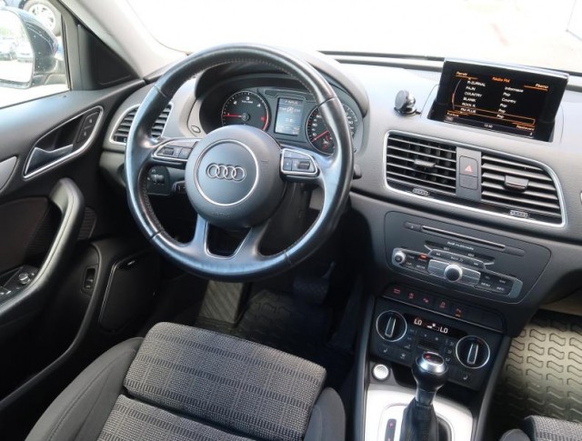 Audi Q3  2.0 TDI 