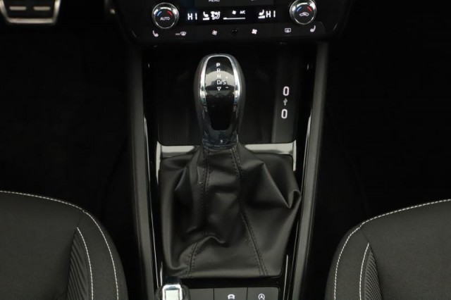 Škoda Kamiq  1.0 TSI Monte Carlo