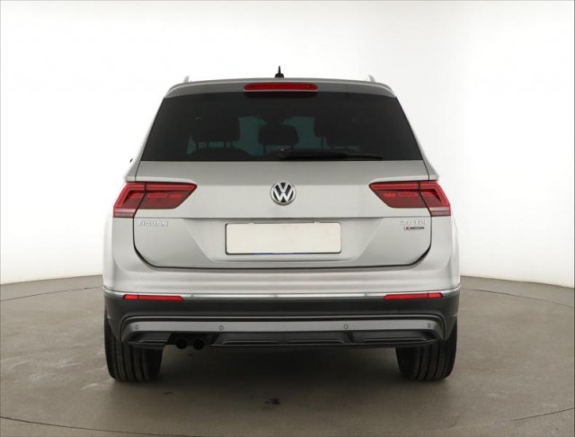 Volkswagen Tiguan  2.0 TDI Highline