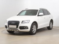 Audi Q5  2.0 TDI S line