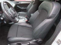 Audi Q5  2.0 TDI S line