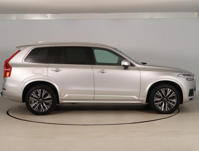 Volvo XC90  B5 AWD 