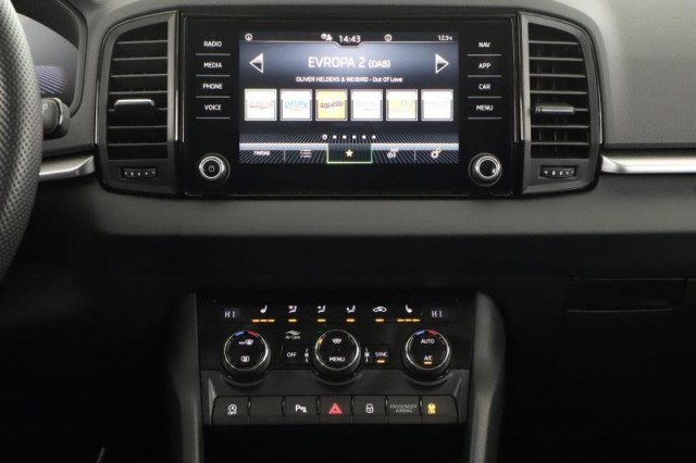 Škoda Karoq  1.5 TSI Drive