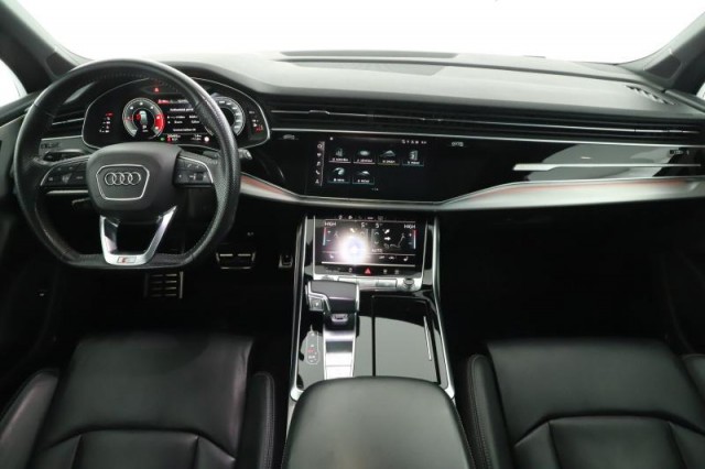 Audi Q7  50 TDI S-Line