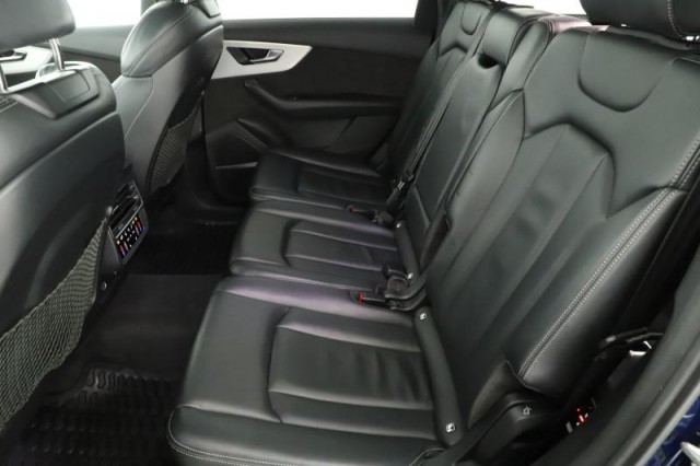 Audi Q7  50 TDI S-Line