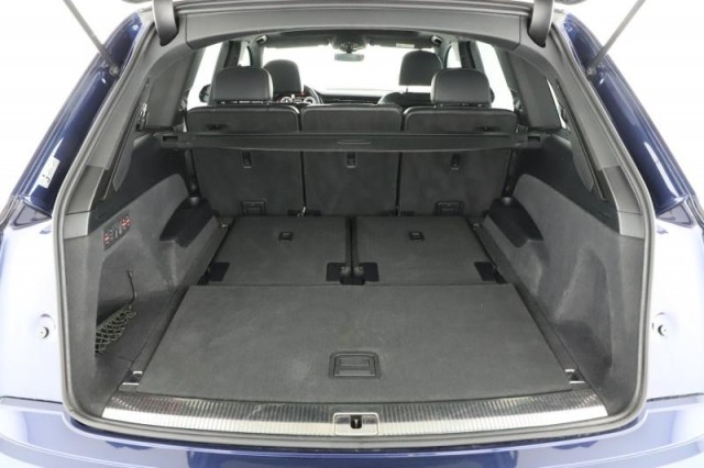 Audi Q7  50 TDI S-Line