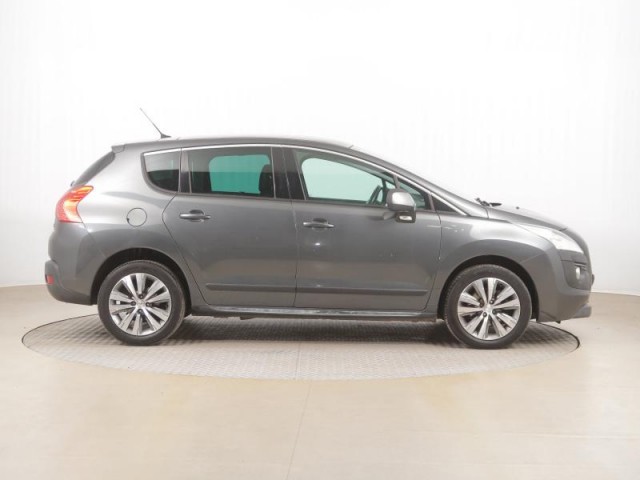 Peugeot 3008  2.0 HDi 