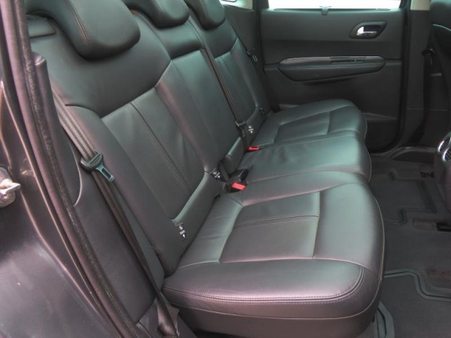 Peugeot 3008  2.0 HDi 