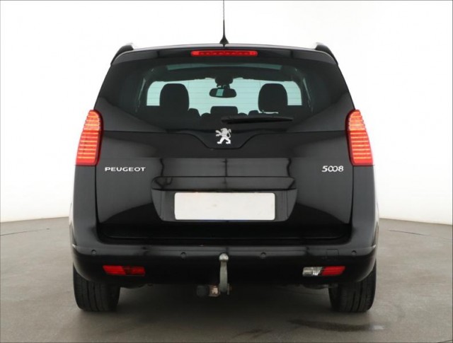 Peugeot 5008  2.0 HDI 