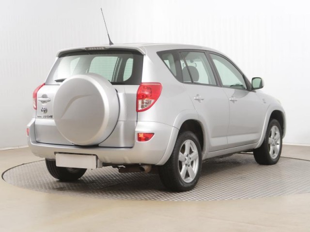 Toyota RAV 4  2.2 D-CAT 