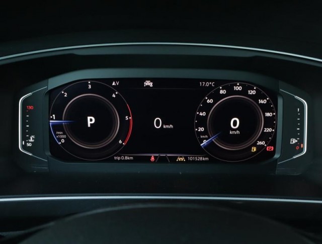 Volkswagen Tiguan  2.0 TDI 