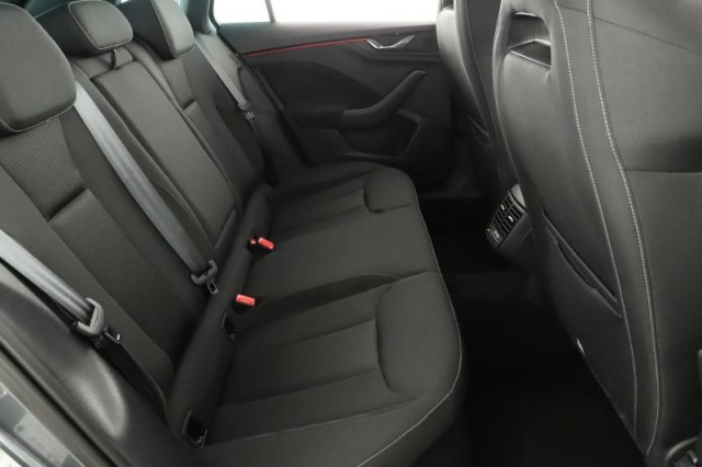 Škoda Kamiq  1.0 TSI Drive