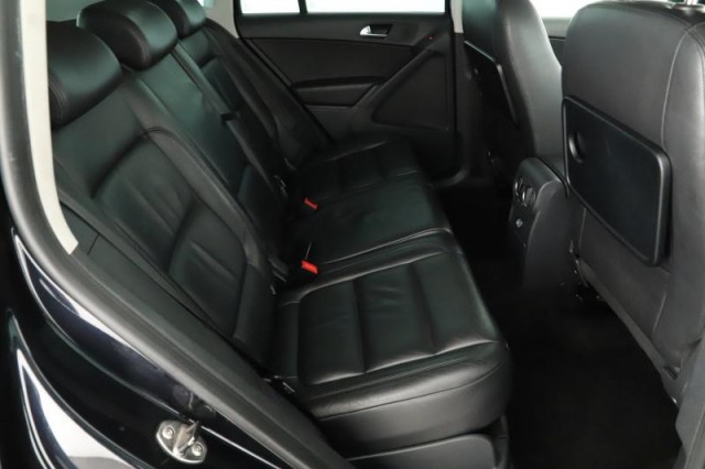 Volkswagen Tiguan  2.0 TSI 