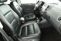 Volkswagen Tiguan  2.0 TSI 