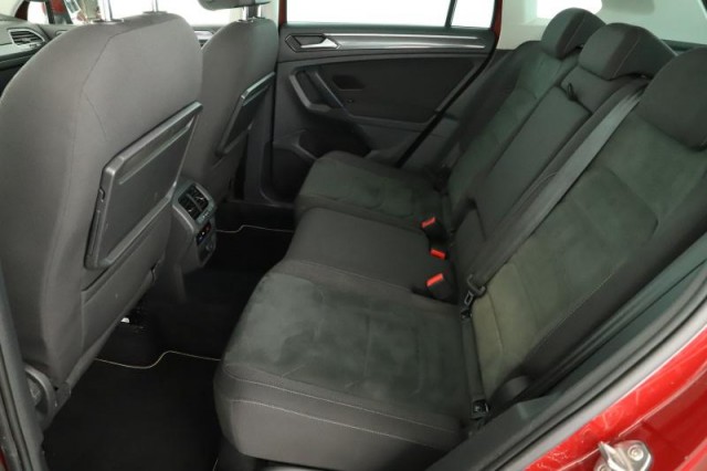 Volkswagen Tiguan  2.0 TSI Highline