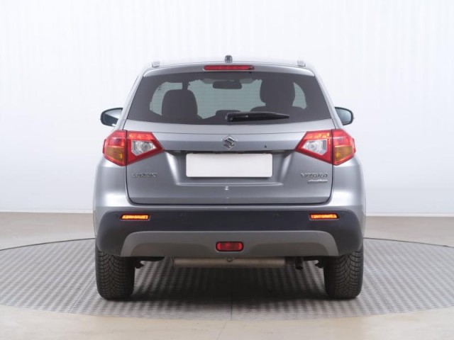 Suzuki Vitara  1.6 VVT Elegance