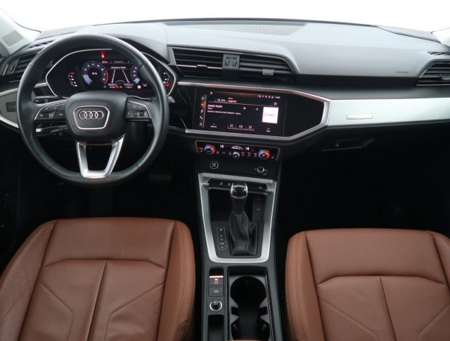 Audi Q3  45 TFSI Advanced