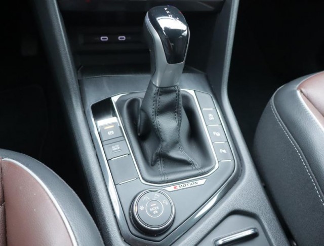 Volkswagen Tiguan  2.0 TDI Elegance